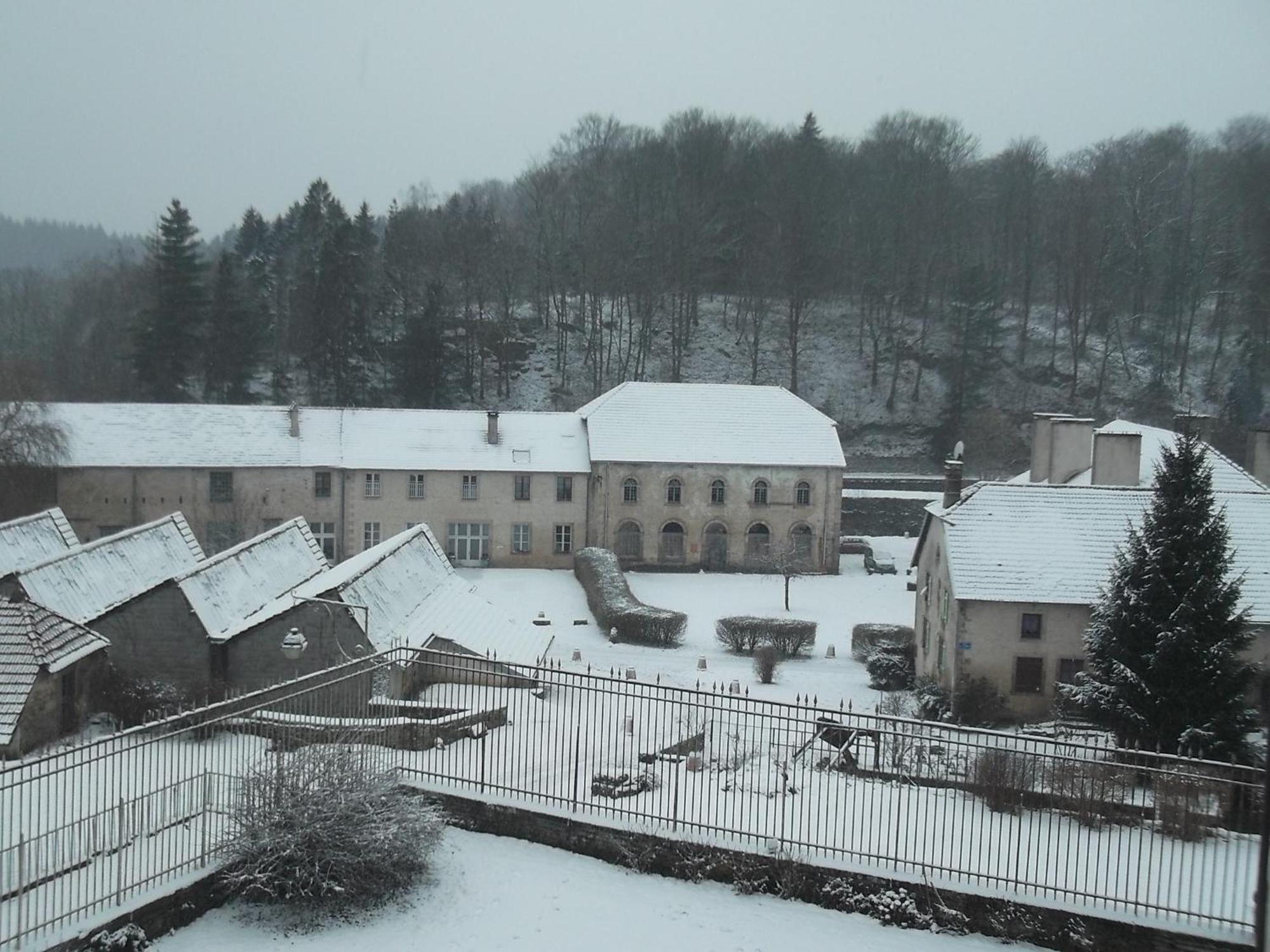 Willa La Manufacture Royale De Bains Zewnętrze zdjęcie